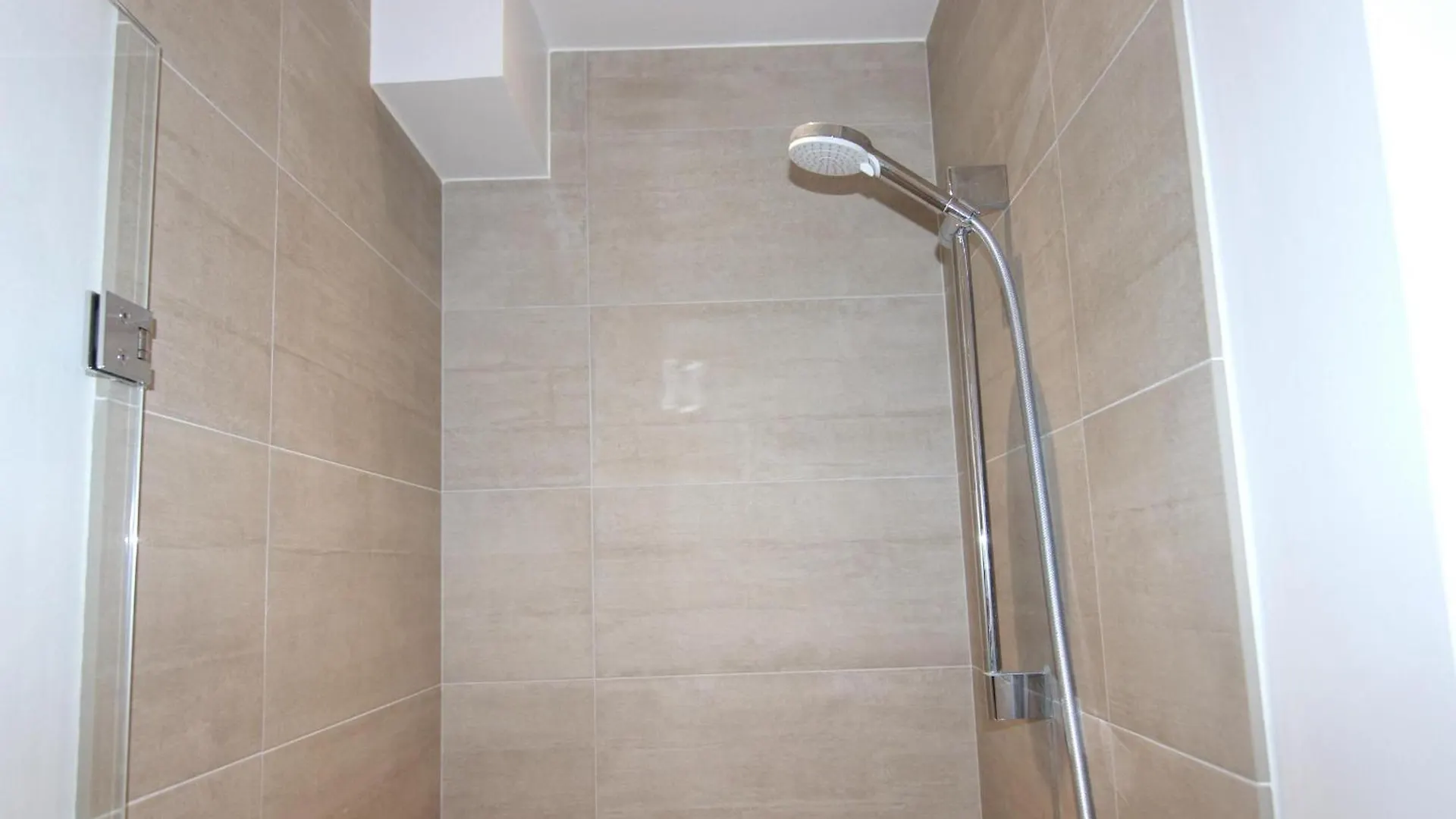 Beautiful 2-Bed In Frederiksberg C W Balcony Apartment Copenhagen